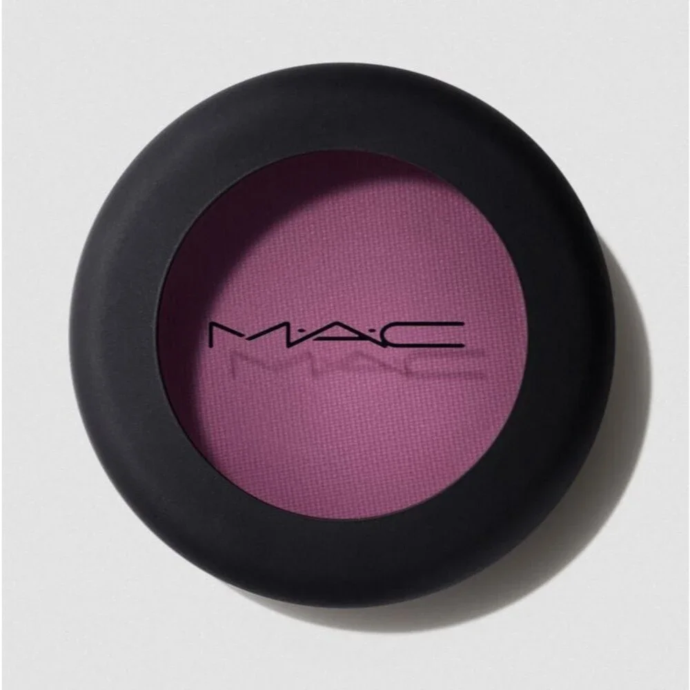 MAC P for POTENT  Eye Shadow ~ Powder Kiss  ~Deep Plum Purple Matte ~ NIB